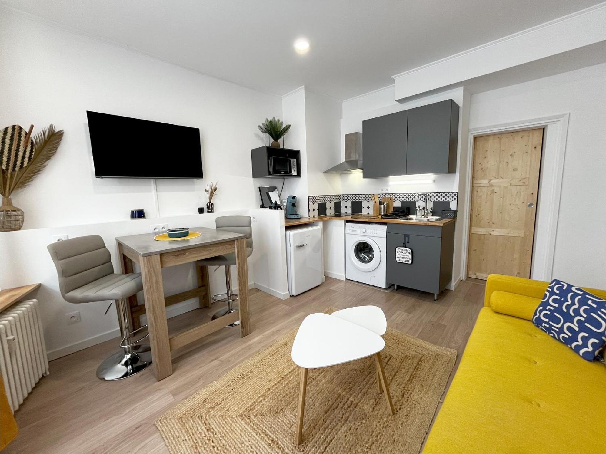 Apartamento Le Cosmopolite • Hyper Centre • Calme • Proche Gare Châteauroux Exterior foto